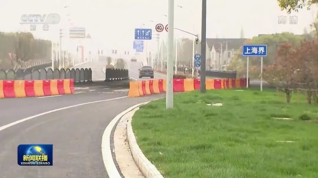 用奋斗书写最闪亮青春答卷